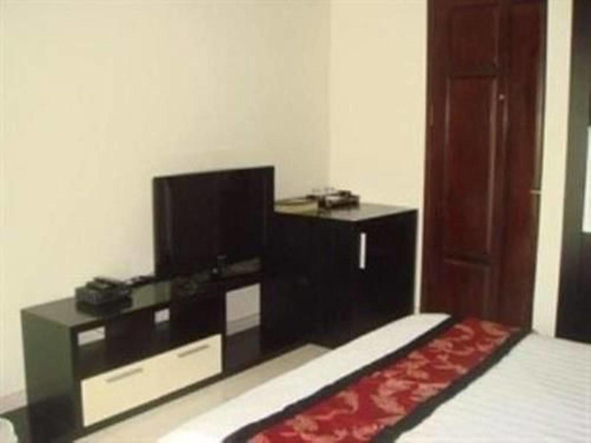 הו צ'י מין סיטי Trung Son Hotel מראה חיצוני תמונה