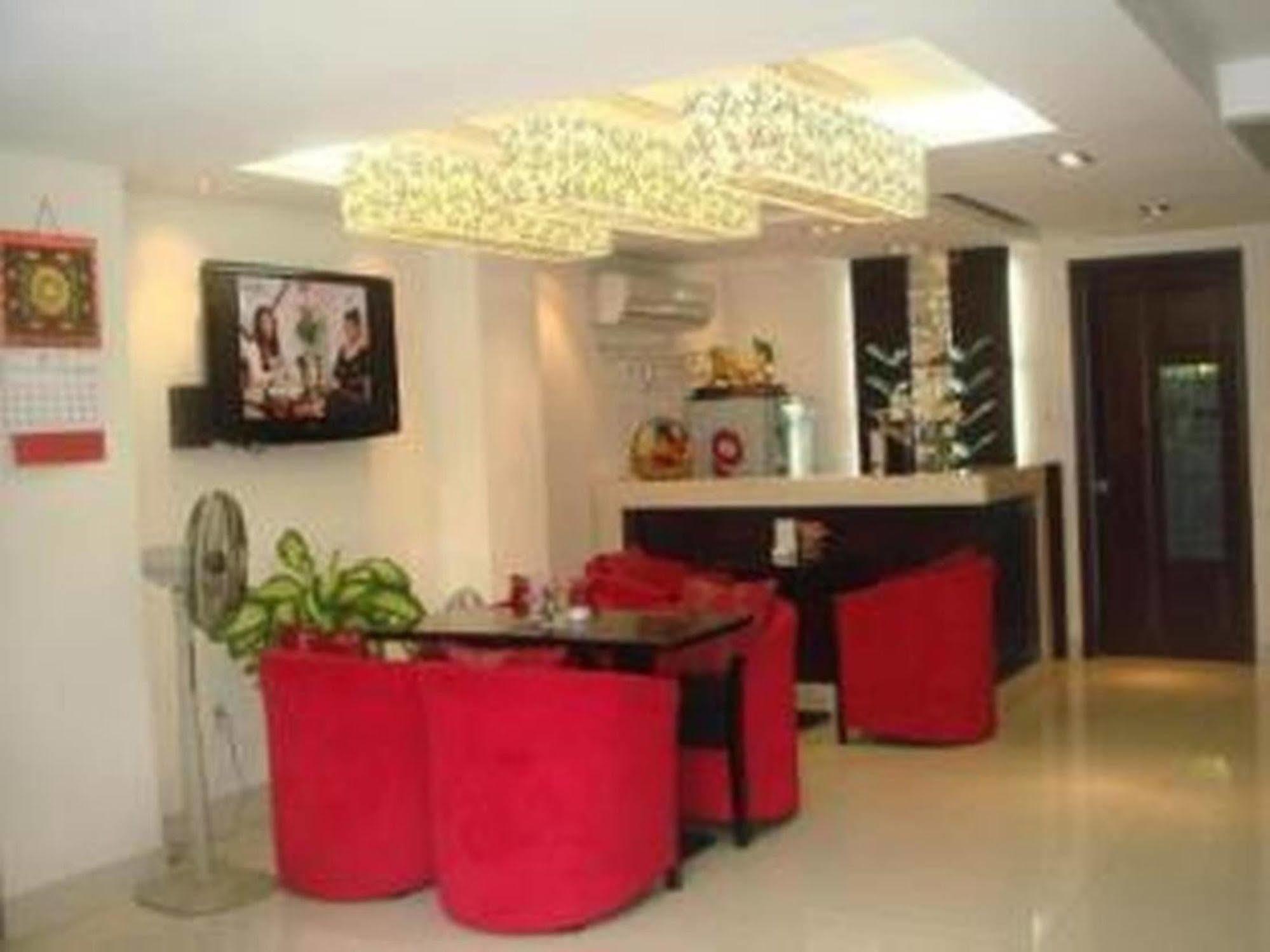 הו צ'י מין סיטי Trung Son Hotel מראה חיצוני תמונה